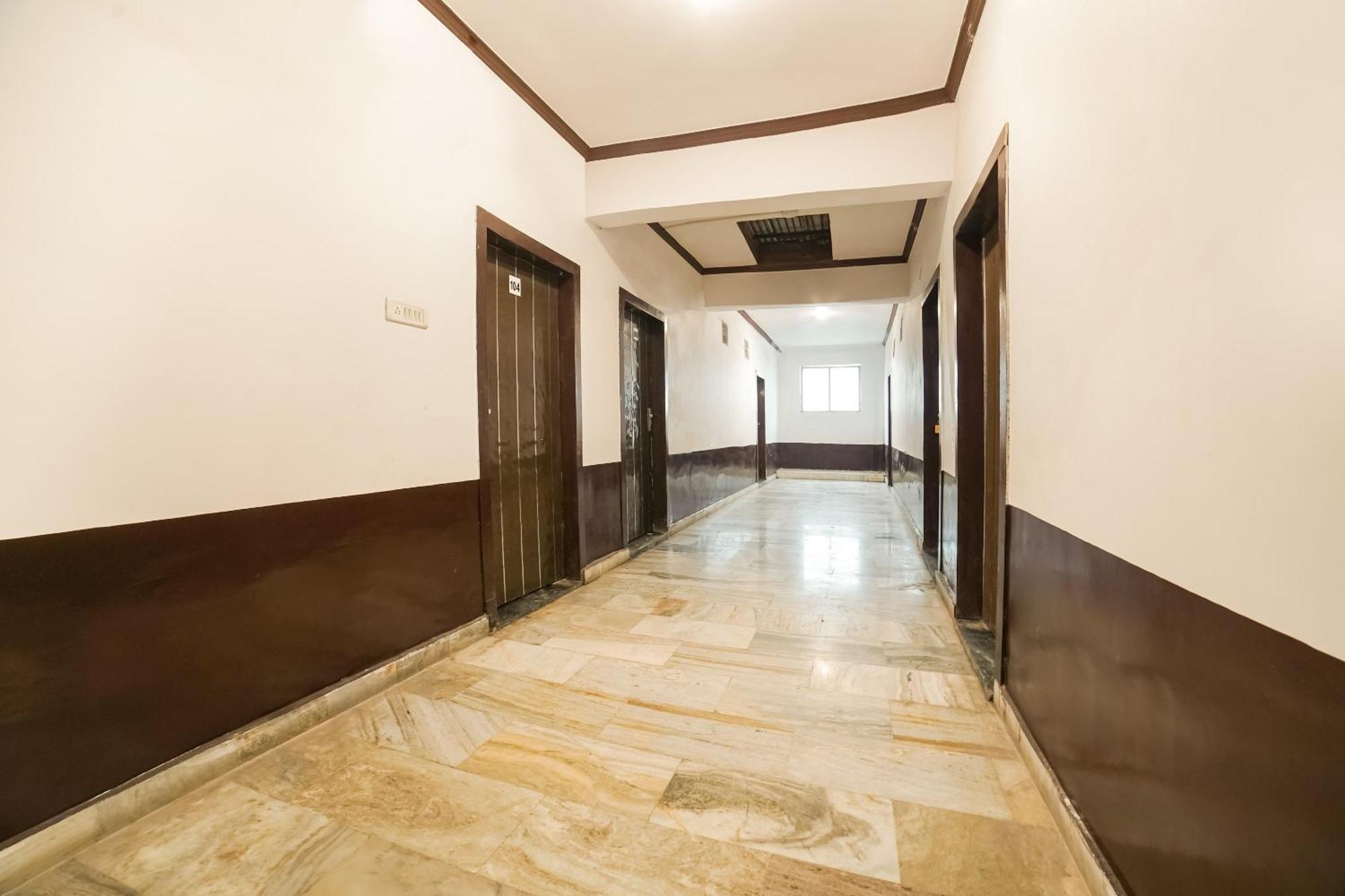 Oyo Hotel Konark Inn Bareilly Exterior photo